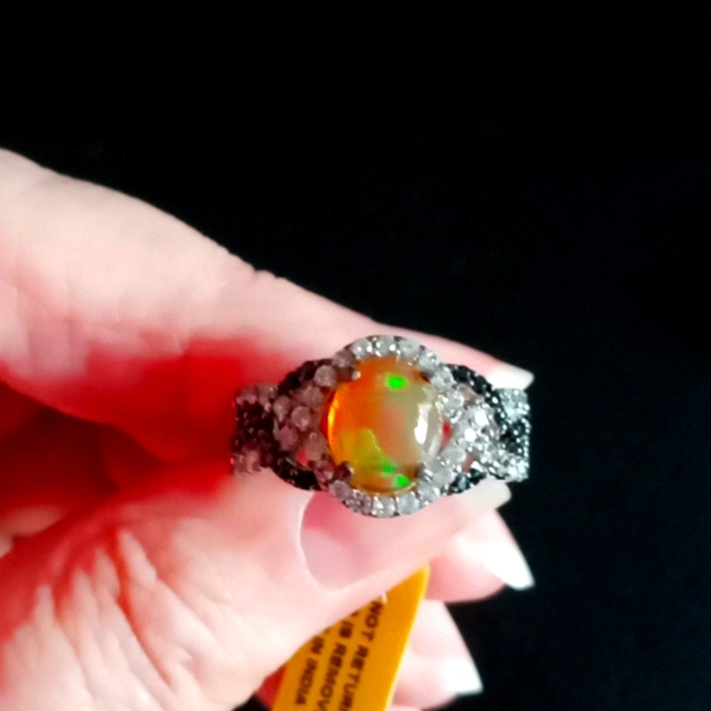 ETHIOPIAN WELO OPAL, MULTI GEMSTONE RING